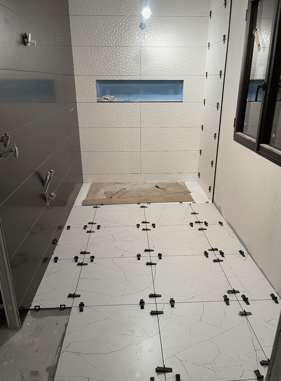 Verrons - Création et installation de salle de bain - AVANT