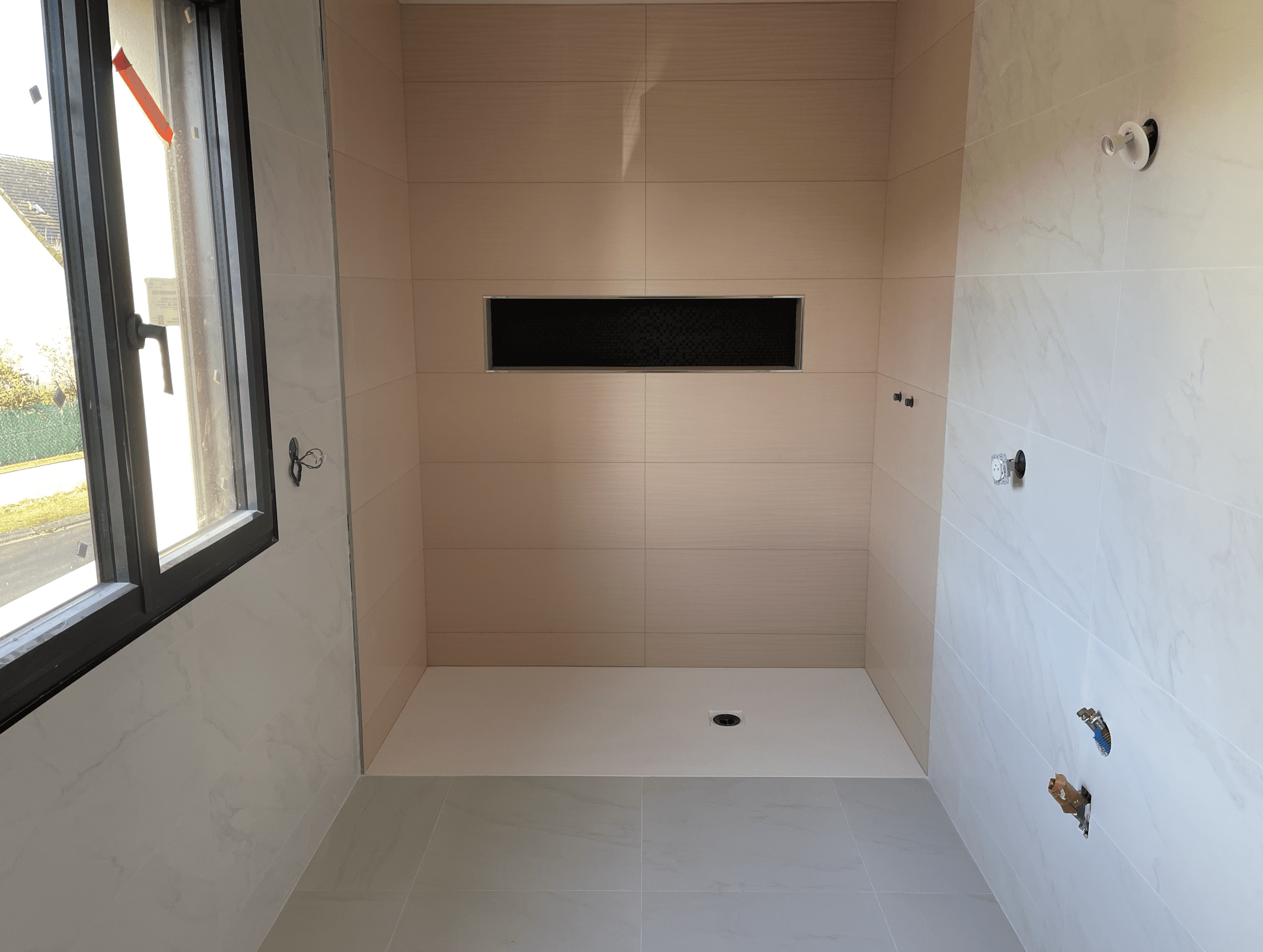 Verrons - Création et installation de salle de bain - AVANT