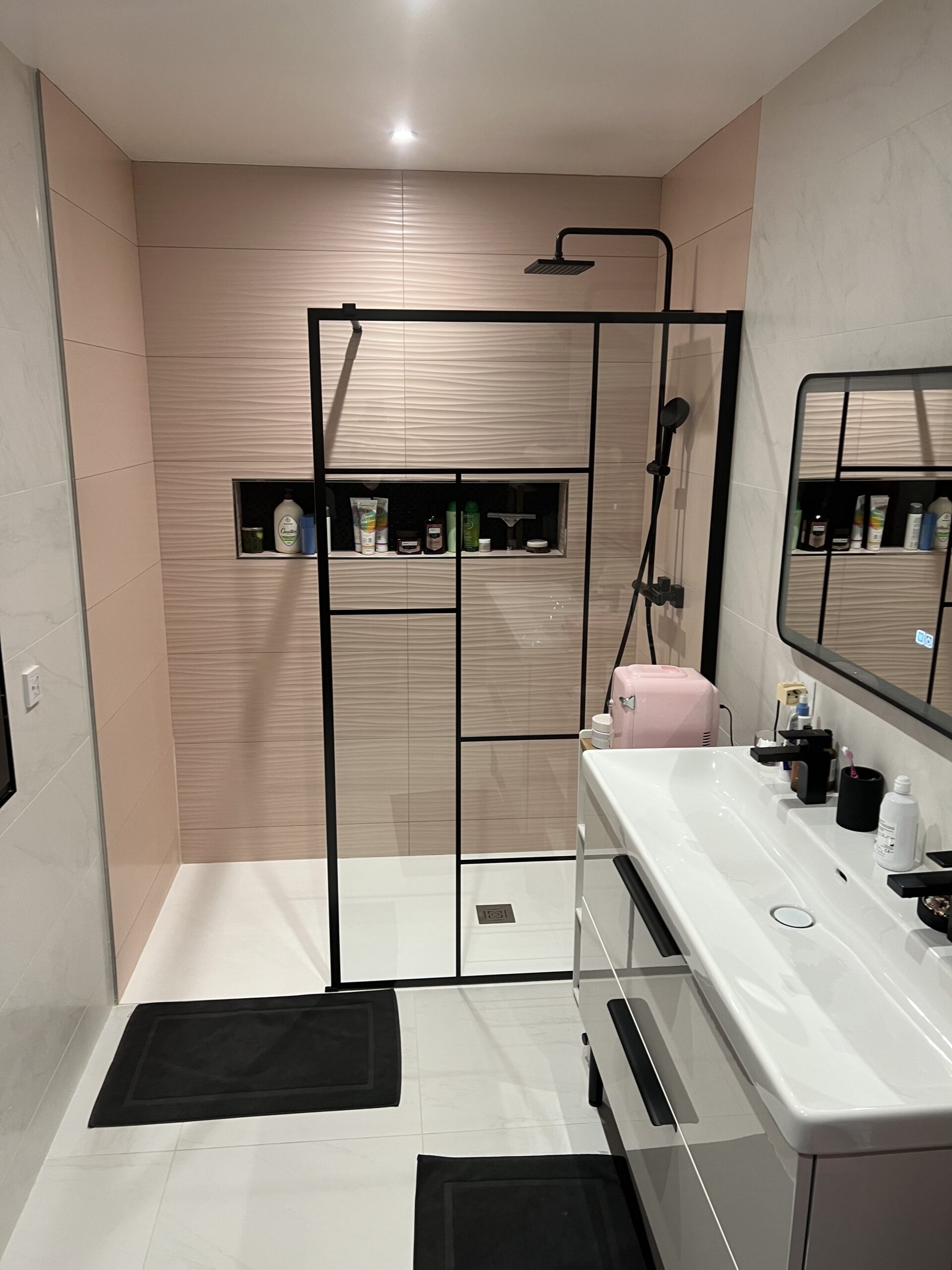 Verrons - Création et installation de salle de bain - AVANT